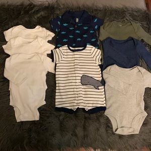 Carters 8 pieces of Baby Clothing